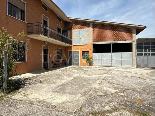 casa indipendente in vendita ad Isola Vicentina in zona Torreselle