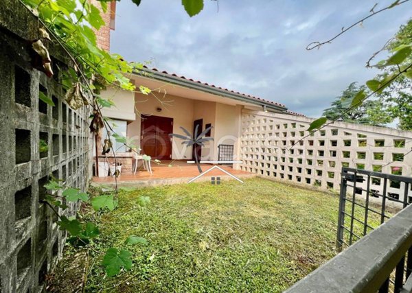 casa indipendente in vendita ad Isola Vicentina