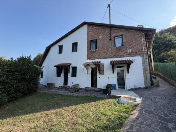 appartamento in vendita ad Isola Vicentina in zona Castelnovo