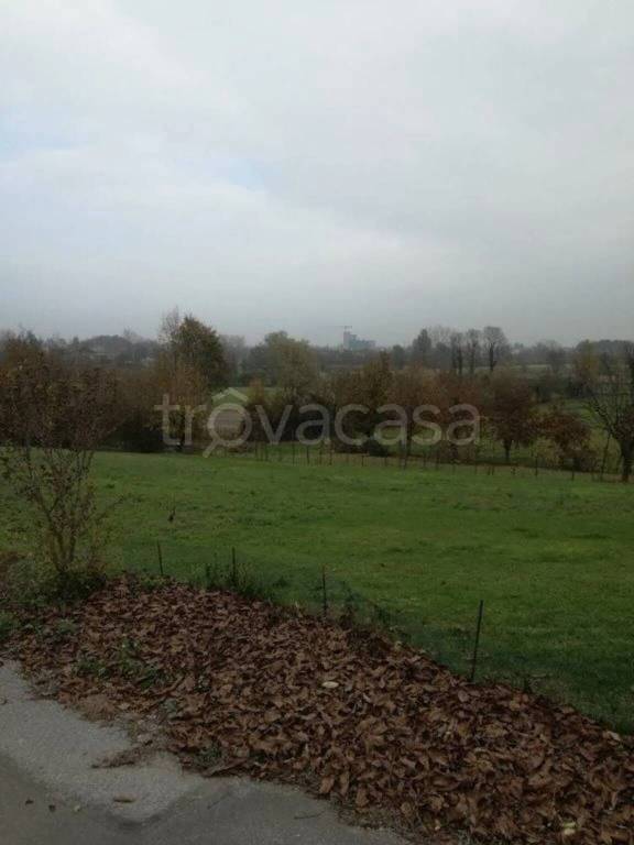 terreno edificabile in vendita ad Isola Vicentina