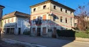 appartamento in vendita ad Isola Vicentina in zona Castelnovo
