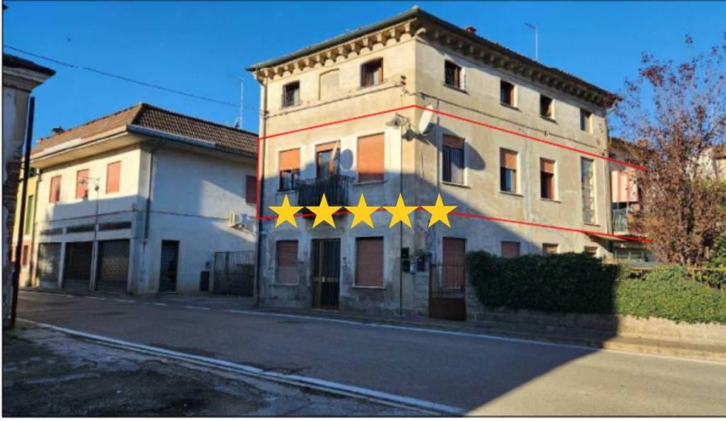 appartamento in vendita ad Isola Vicentina in zona Castelnovo