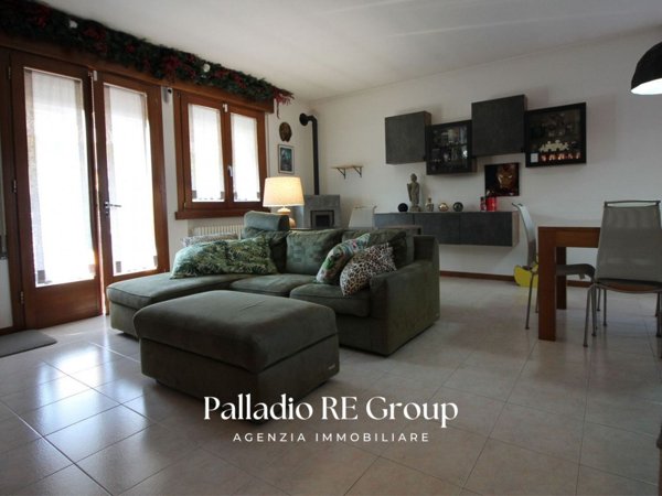 appartamento in vendita ad Isola Vicentina in zona Castelnovo