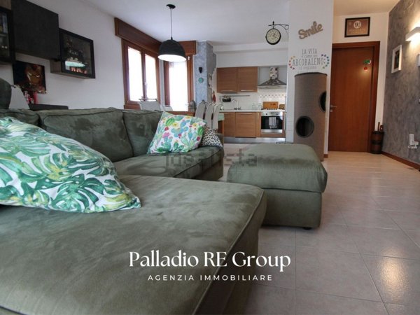 appartamento in vendita ad Isola Vicentina in zona Castelnovo