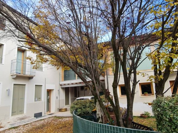 appartamento in vendita ad Isola Vicentina