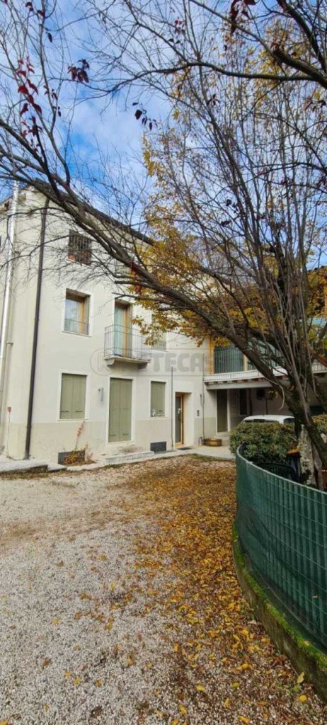 appartamento in vendita ad Isola Vicentina