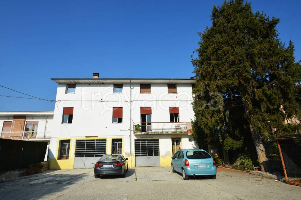 appartamento in vendita ad Isola Vicentina