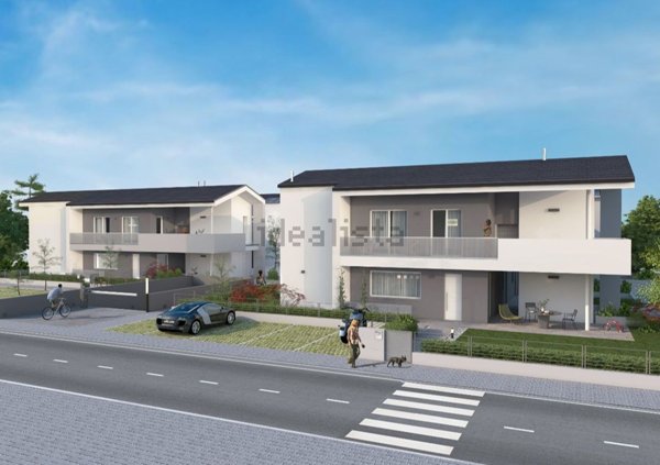 pentavano in vendita ad Isola Vicentina in zona Castelnovo