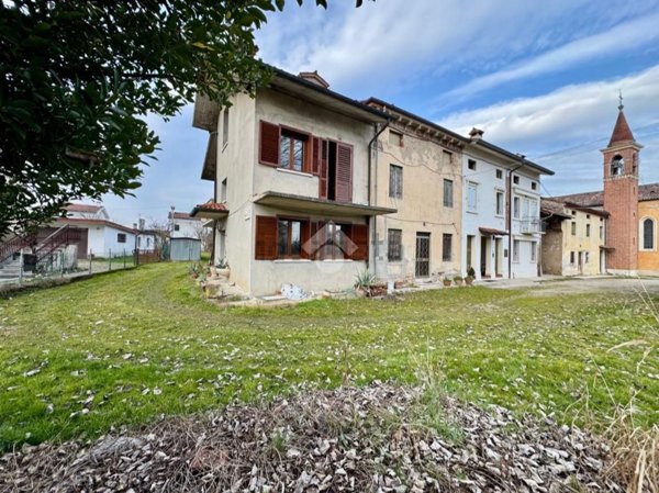 pentavano in vendita ad Isola Vicentina