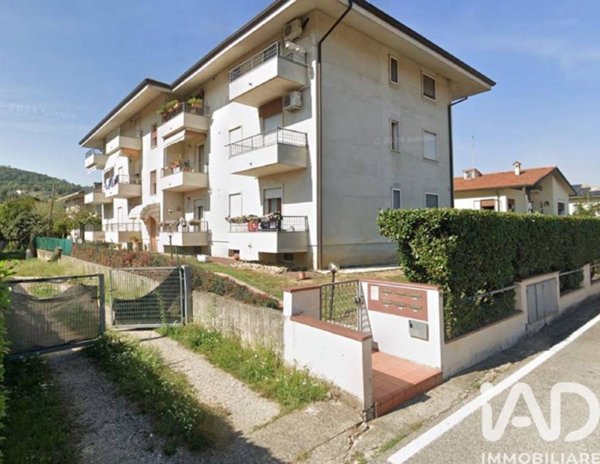 appartamento in vendita ad Isola Vicentina in zona Castelnovo