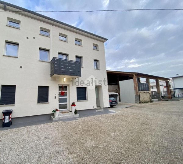 appartamento in vendita ad Isola Vicentina