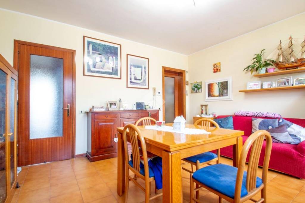 appartamento in vendita ad Isola Vicentina in zona Castelnovo