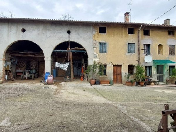 casa indipendente in vendita ad Isola Vicentina