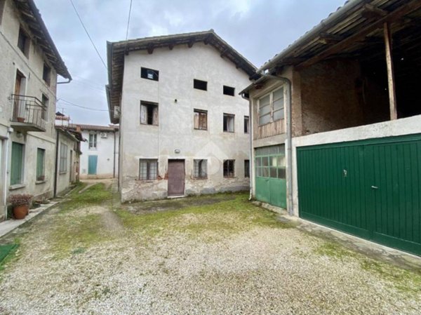 casa indipendente in vendita ad Isola Vicentina