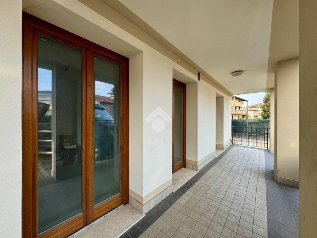 ufficio in vendita ad Isola Vicentina in zona Castelnovo