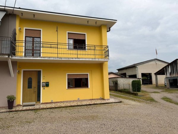 appartamento in vendita ad Isola Vicentina