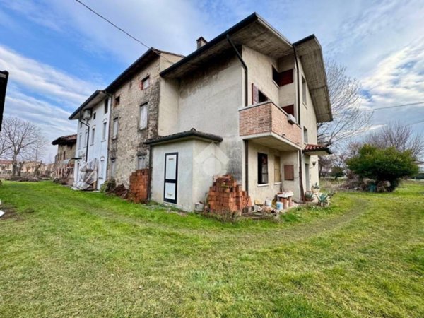 casa indipendente in vendita ad Isola Vicentina