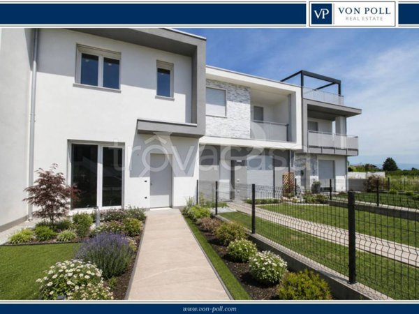 casa indipendente in vendita ad Isola Vicentina in zona Castelnovo