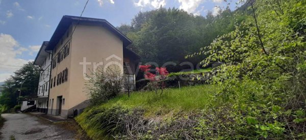 casa indipendente in vendita a Lastebasse