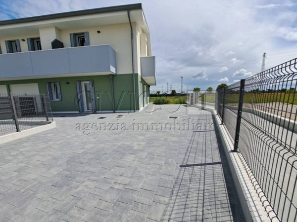 appartamento in vendita a Longare in zona Secula