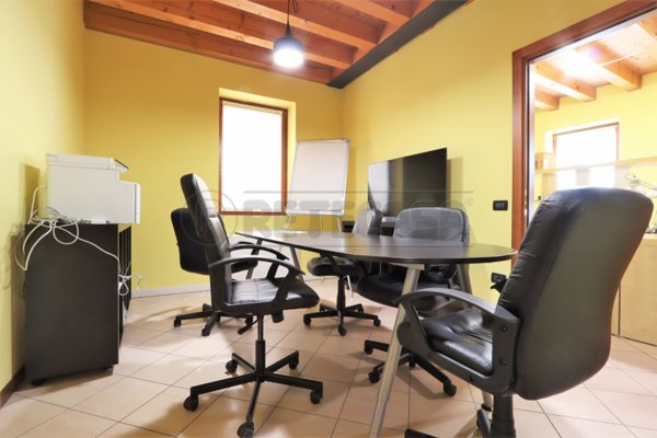 ufficio in vendita a Longare