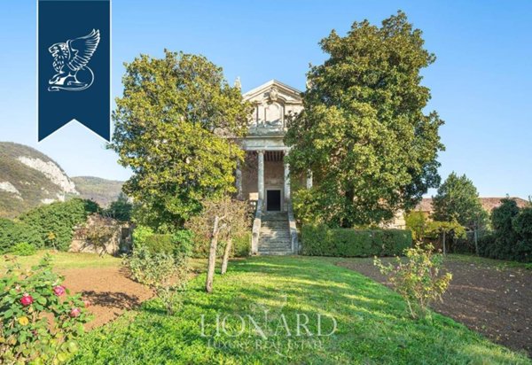 casa indipendente in vendita a Longare