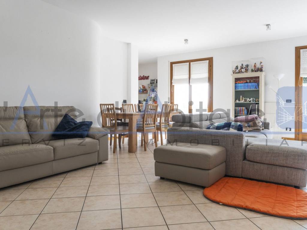 appartamento in vendita a Longare in zona Costozza
