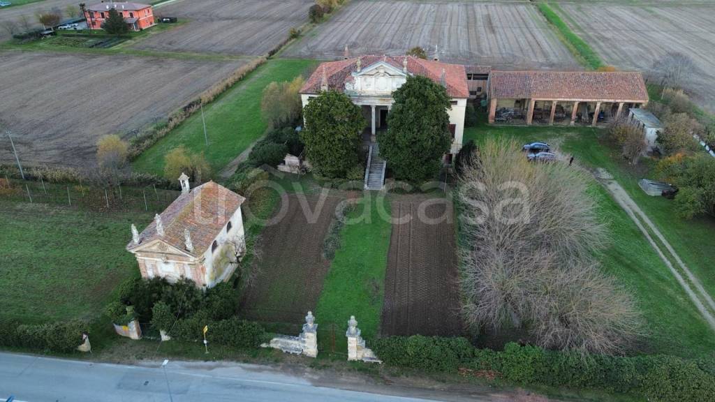 villa in vendita a Longare in zona Lumignano