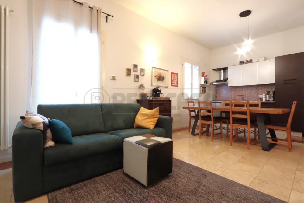 appartamento in vendita a Longare