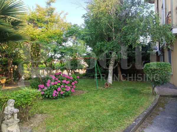 appartamento in vendita a Longare
