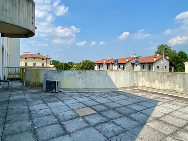 appartamento in vendita a Longare