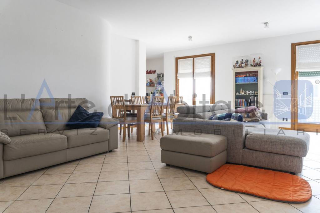 appartamento in vendita a Longare in zona Costozza