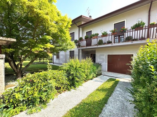 casa indipendente in vendita a Longare in zona Lumignano