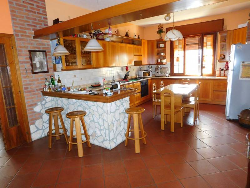 casa indipendente in vendita a Longare
