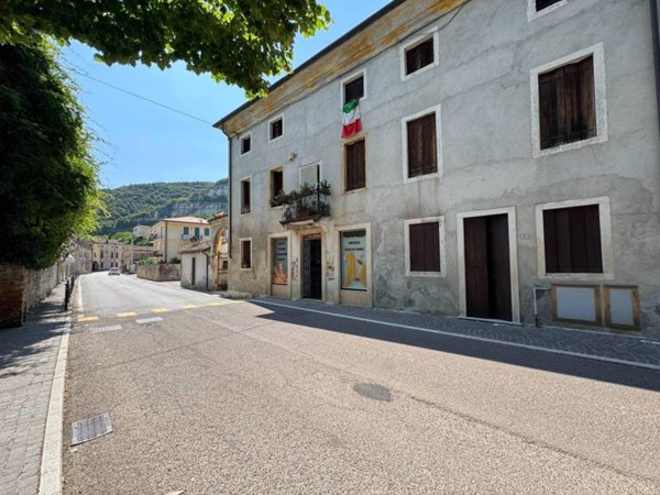 casa indipendente in vendita a Longare