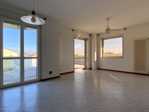 appartamento in vendita a Longare