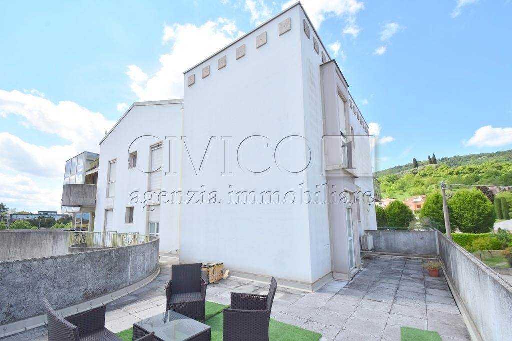 appartamento in vendita a Longare