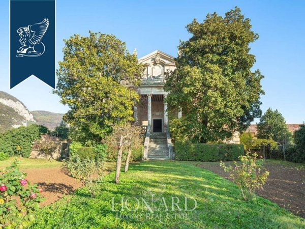 casa indipendente in vendita a Longare