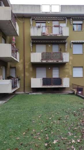 appartamento in vendita a Longare