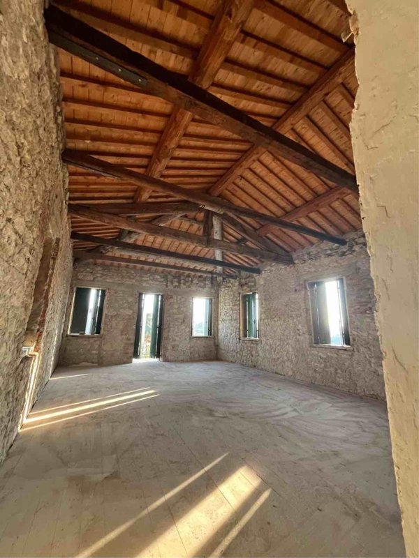 casa indipendente in vendita a Longare