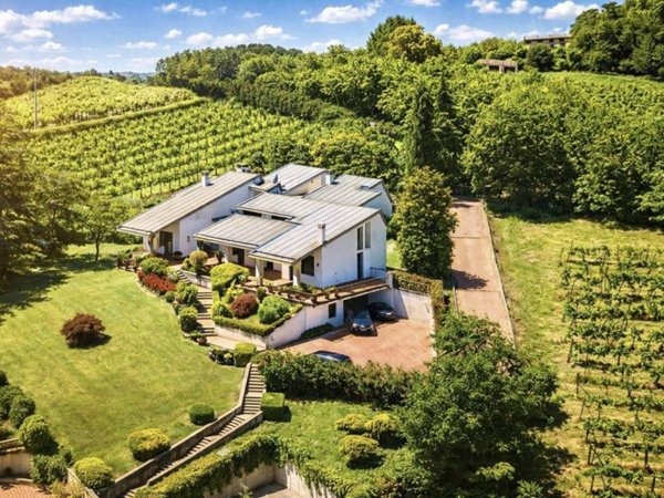 casa indipendente in vendita a Longare