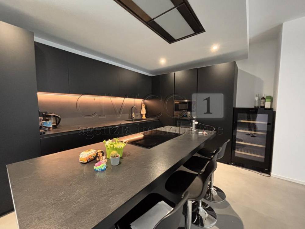 casa indipendente in vendita a Longare