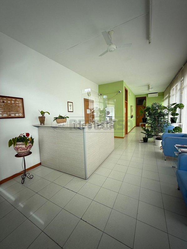 ufficio in vendita a Longare