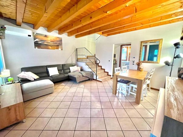 casa indipendente in vendita a Longare in zona Costozza