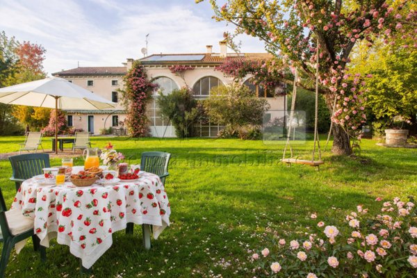 casa indipendente in vendita a Longare