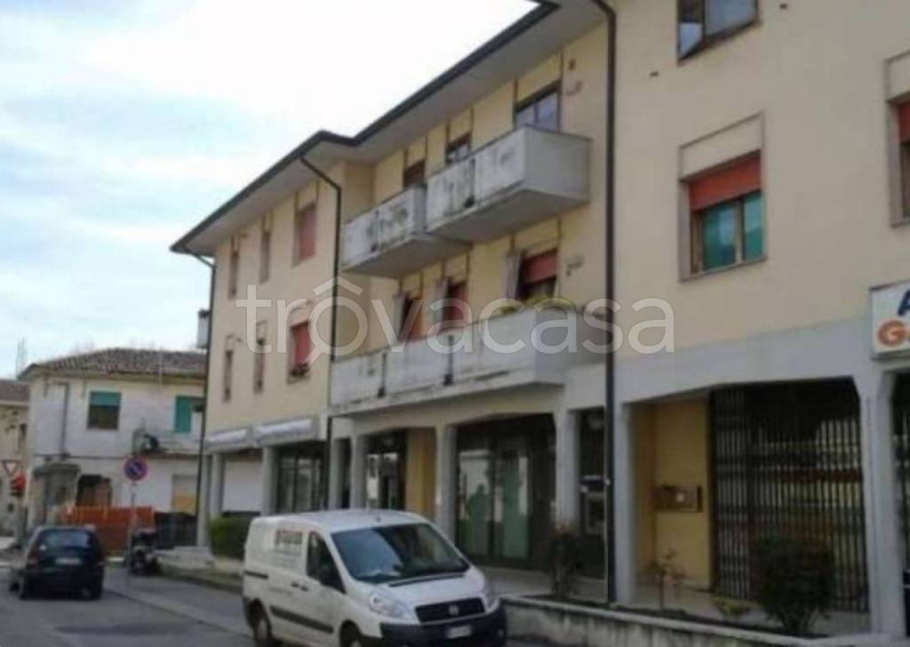 negozio in vendita a Longare