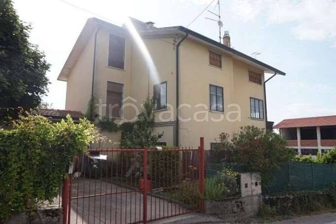 appartamento in vendita a Longare in zona Bugano