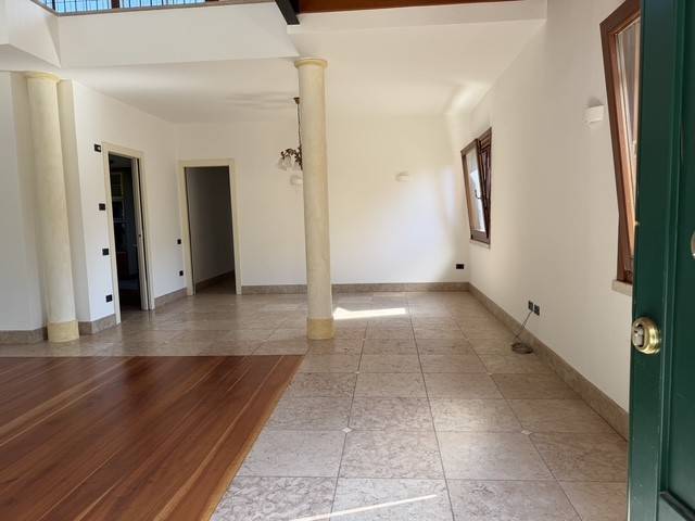 casa indipendente in vendita a Longare in zona Lumignano
