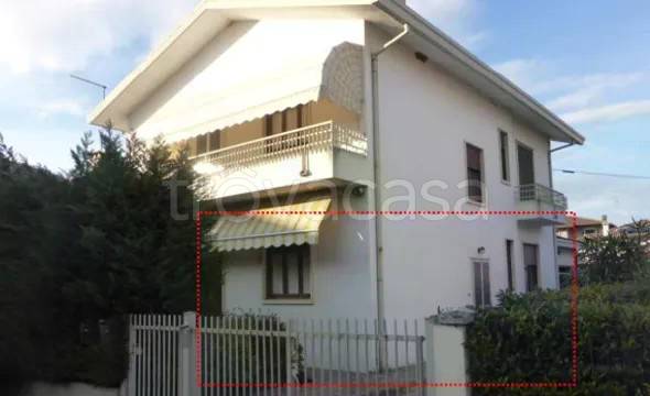 appartamento in vendita a Longare in zona Costozza