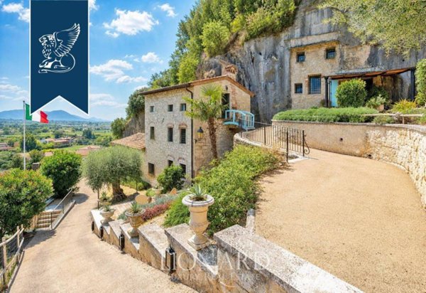 villa in vendita a Longare in zona Costozza